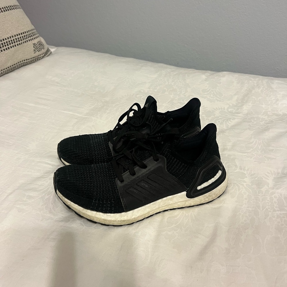 Adidas ultraboosts 360 black size woman's 8